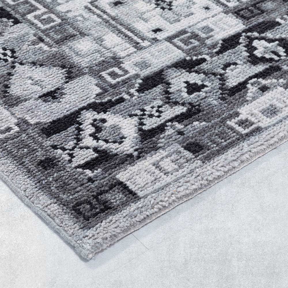 Impith Hand Knotted Woollen Rug