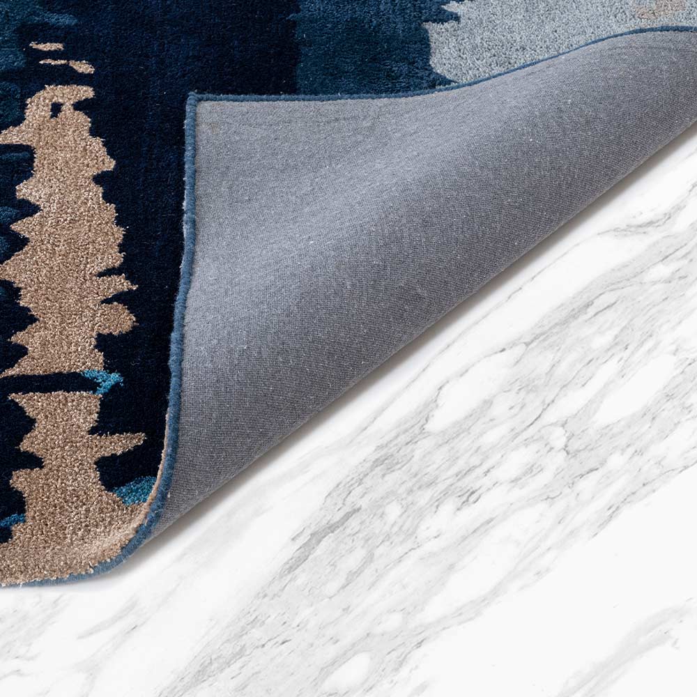 Light Hand Tufted Woollen Rug