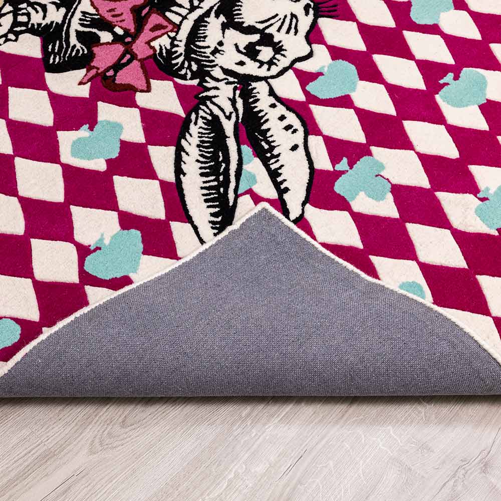 The Queen of Hearts Hand Tufted Woolen Rug By Anita Dalmia