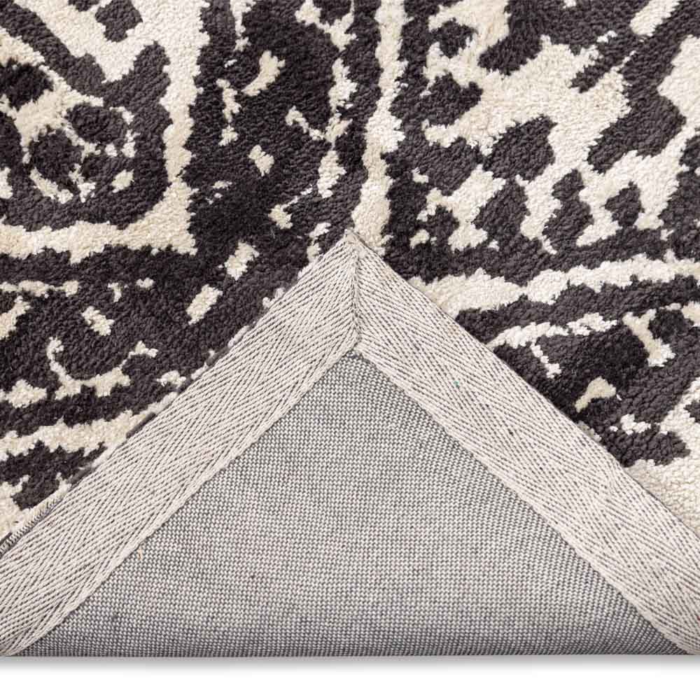 Aliko Tufted Rug