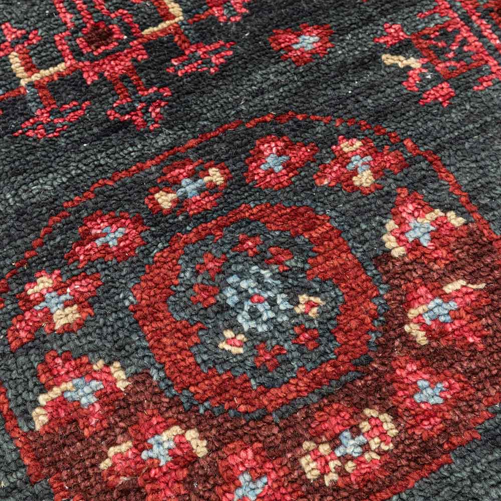 Siya Hand Knotted Woollen Rug