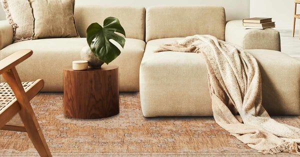 Choosing a rug for your Living Room – Quick Tips