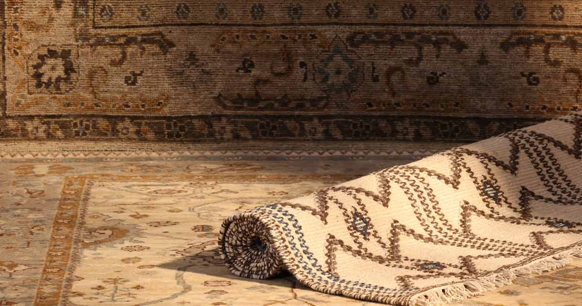 How to layer your rug?