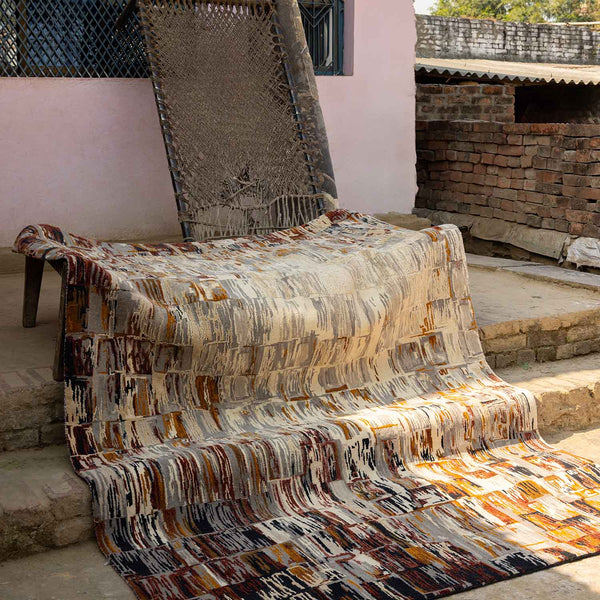 Luna Hand Knotted Woollen And Silk Rug By Angeli Sowani