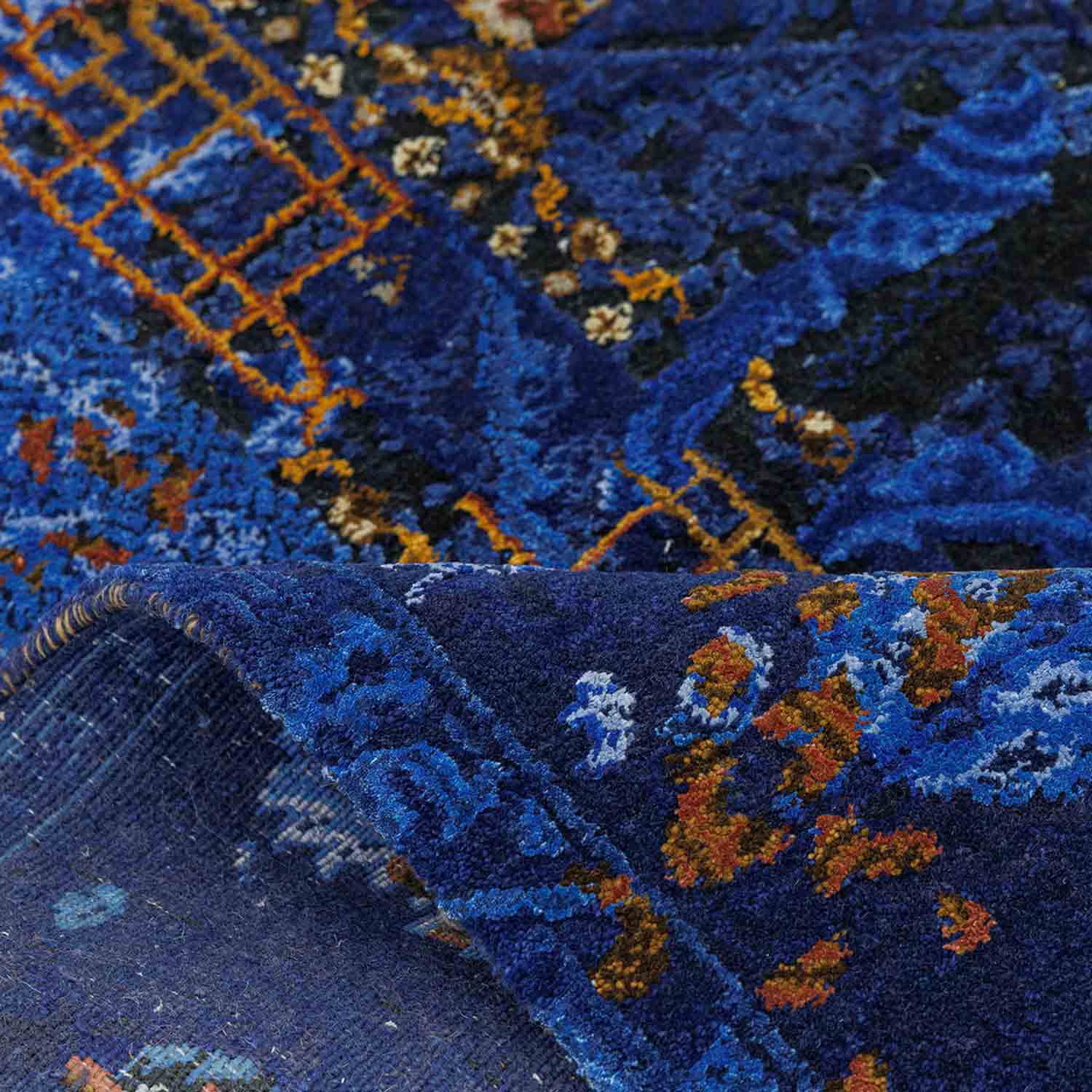 Regal Saphire Hand Knotted Woollen And Viscose Rug