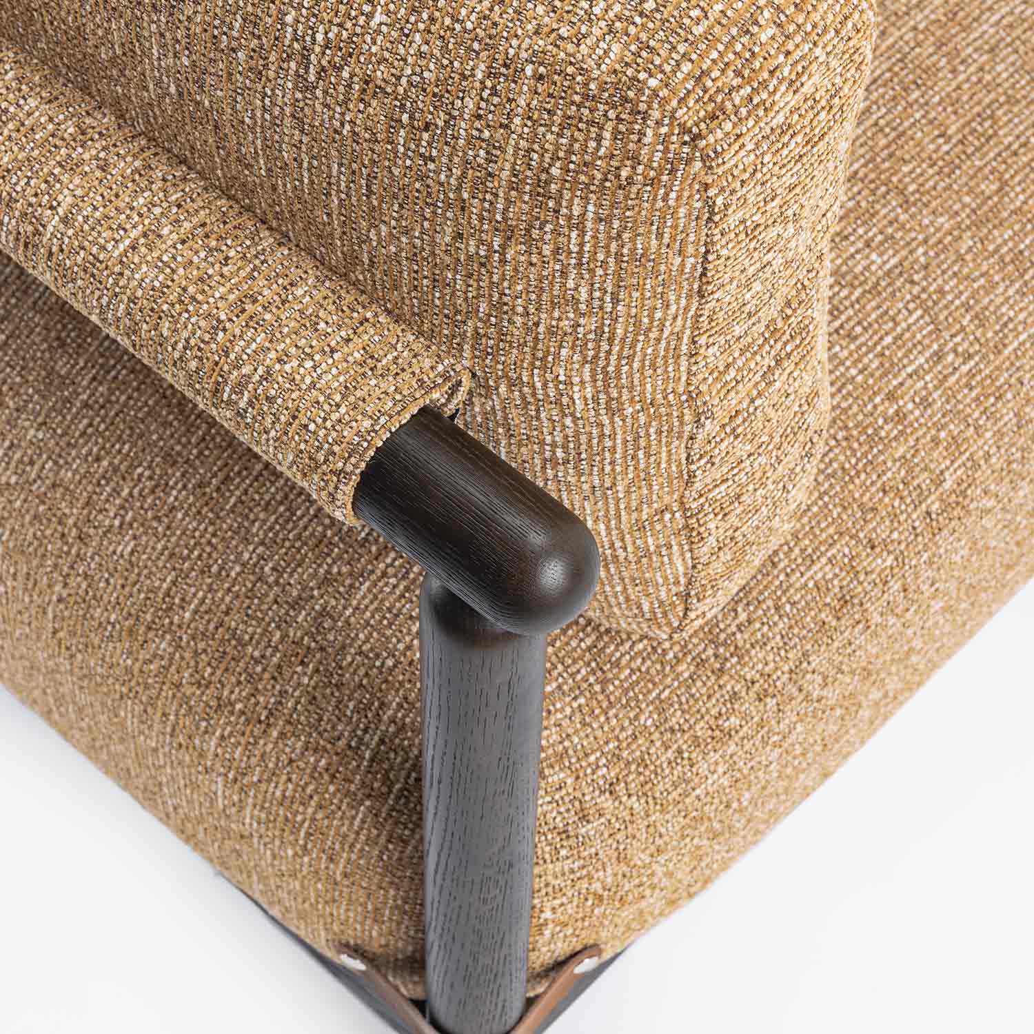 Billy Lounge Chair-Amber