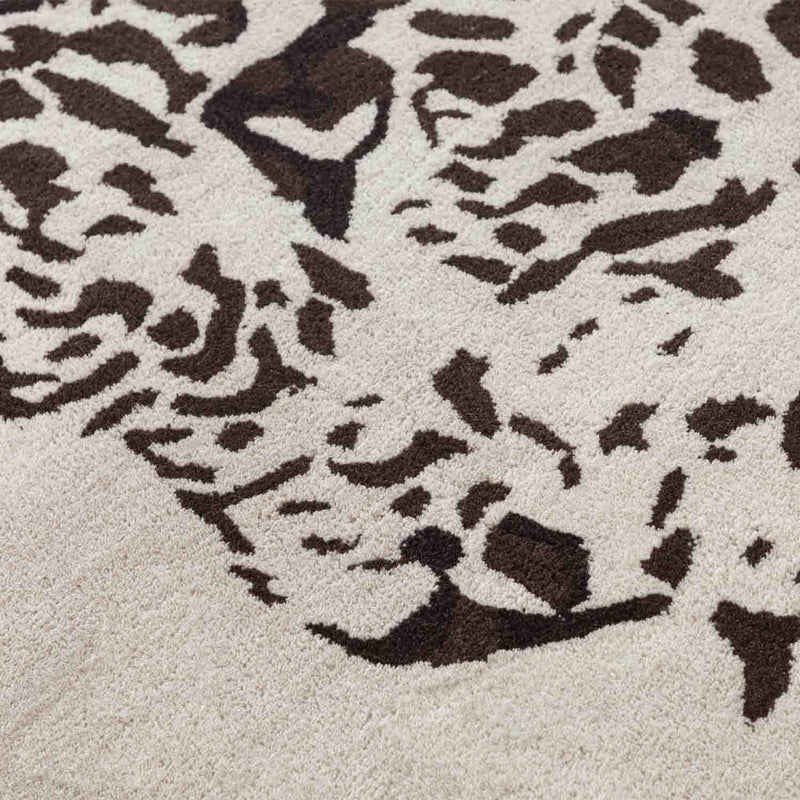 Panthera Hand Tufted Woollen Rug