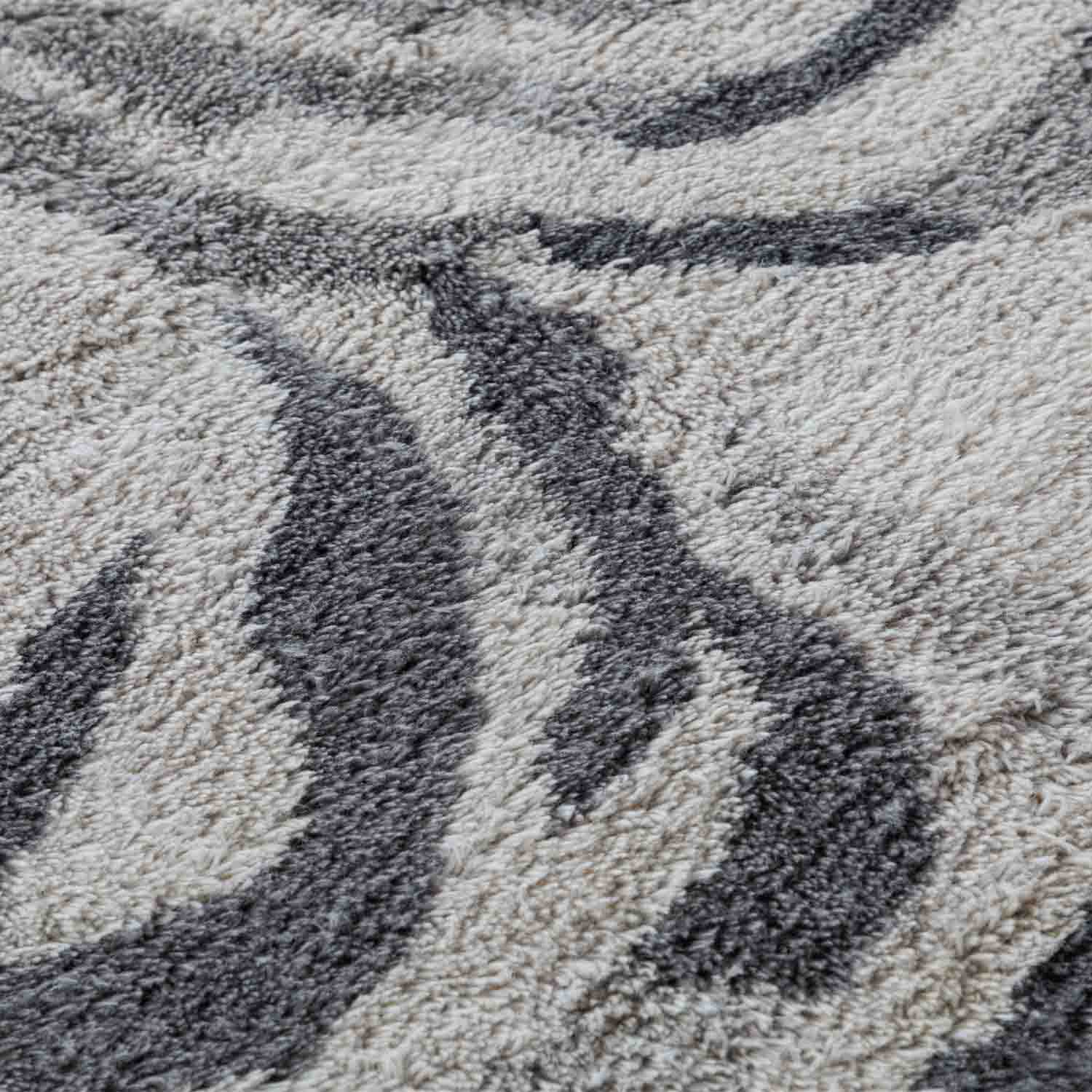 Domino Hand Tufted Woollen Rug