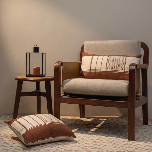 Luhevi Ru Hand Woven Lumbar Cushion Cover