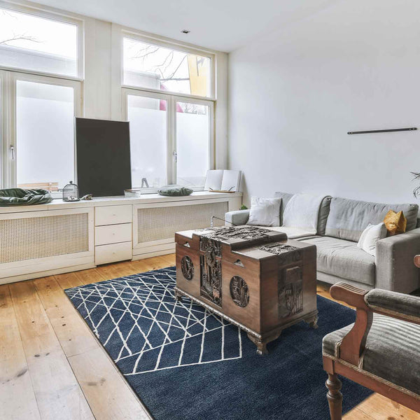 Geometric Motion Hand Tufted Woollen And Viscose Rug By Shripal Munshi