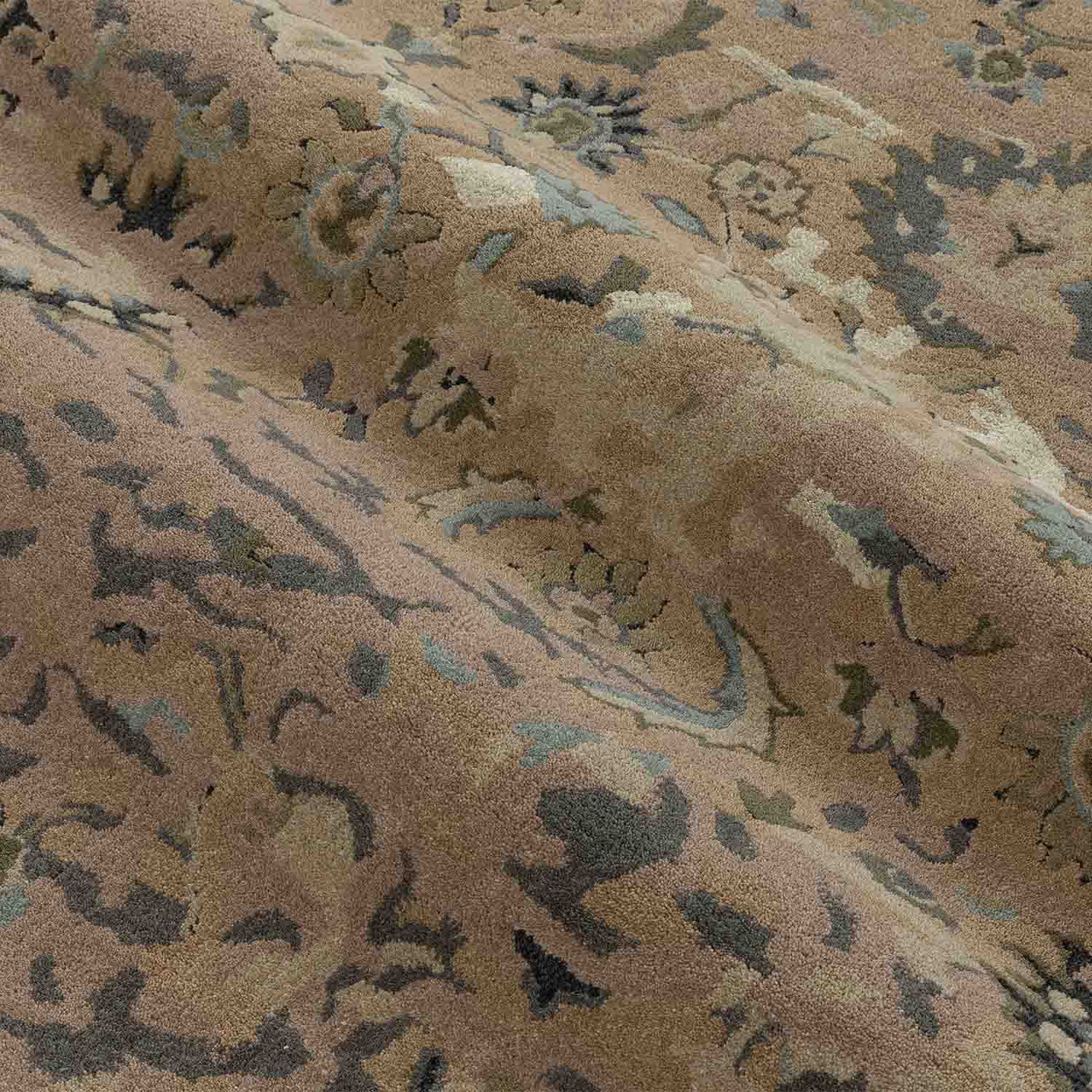 Latva Hand Tufted Woollen Rug