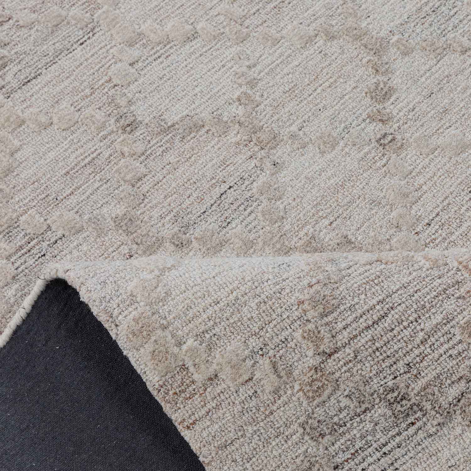 Vorn Hand Tufted Woollen Rug