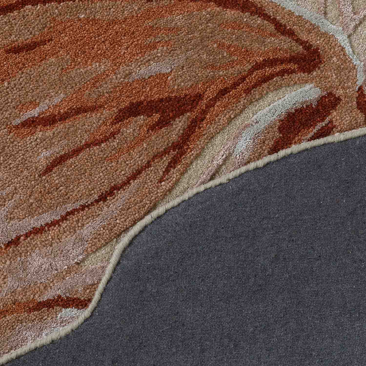 Bloom Relief  Hand Tufted Wool And Viscose Rug