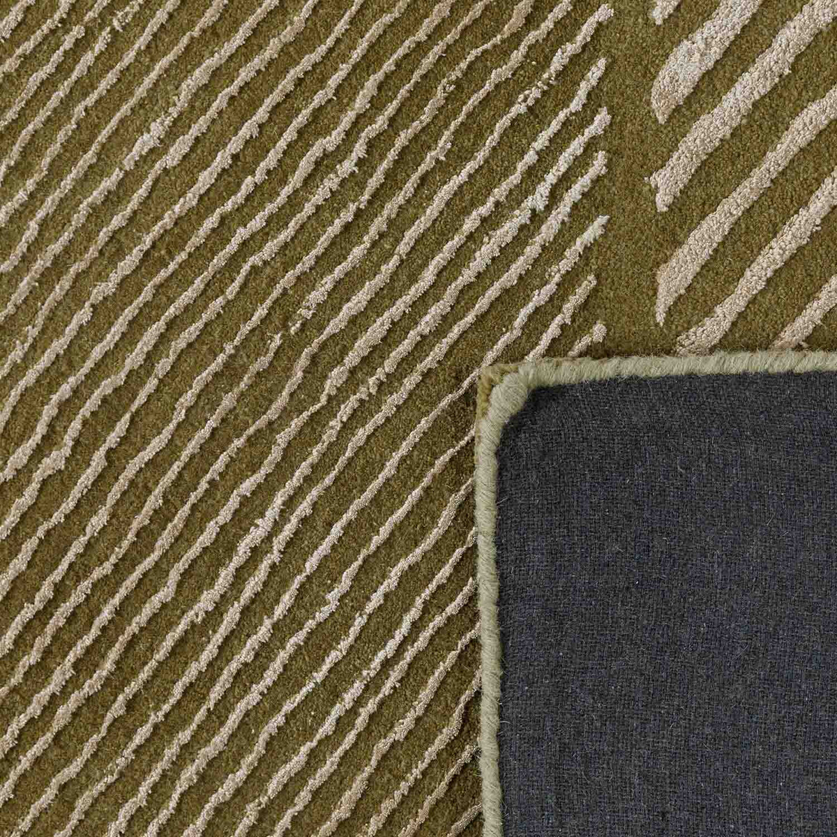 Interstice Hand Tufted Wool And Viscose Rug
