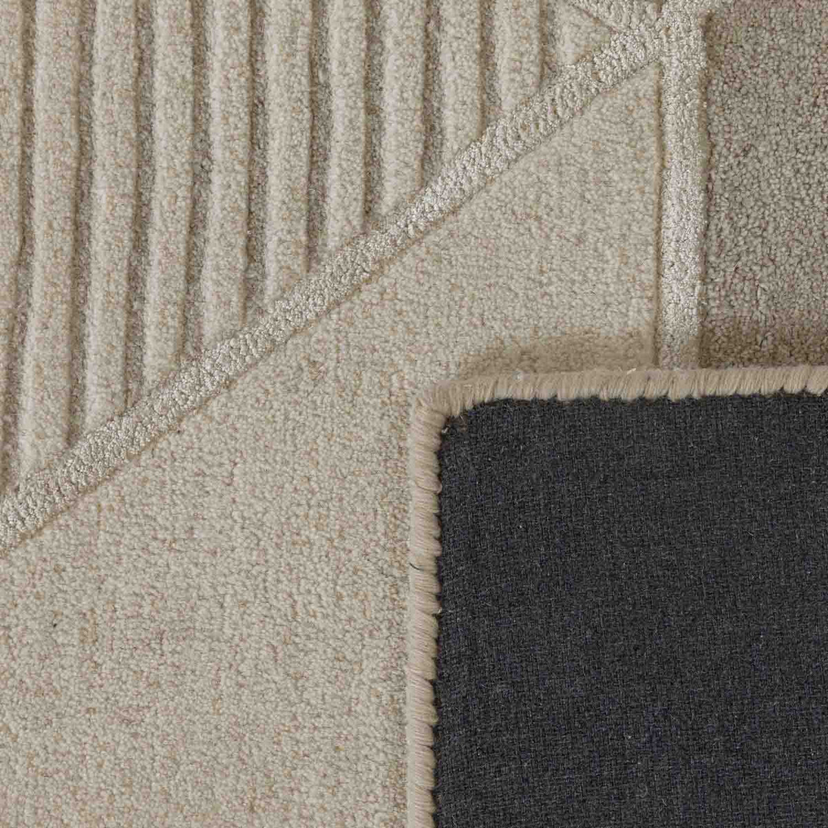 Confluence  Hand Tufted Wool And Viscose Rug