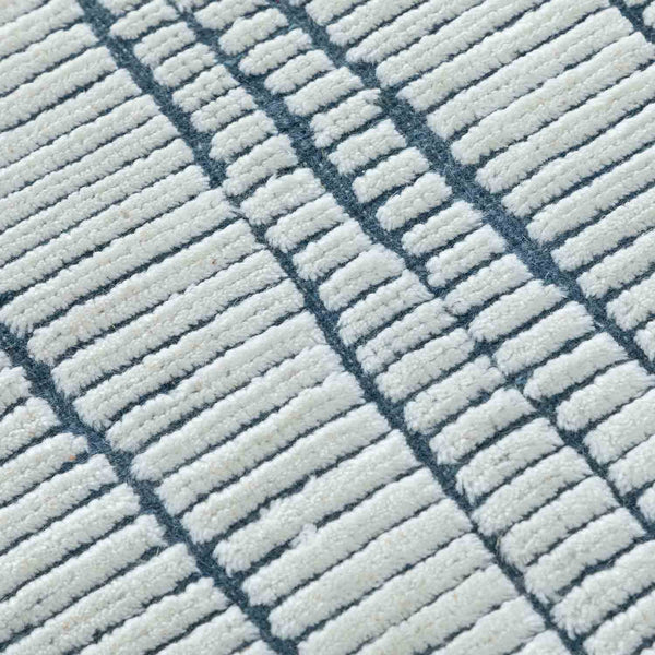 Carly Hand Knotted Woollen Rug