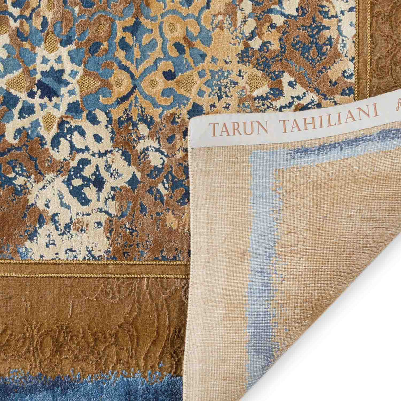 Elite Hand Knotted Woollen And Silk Rug by Tarun Tahiliani