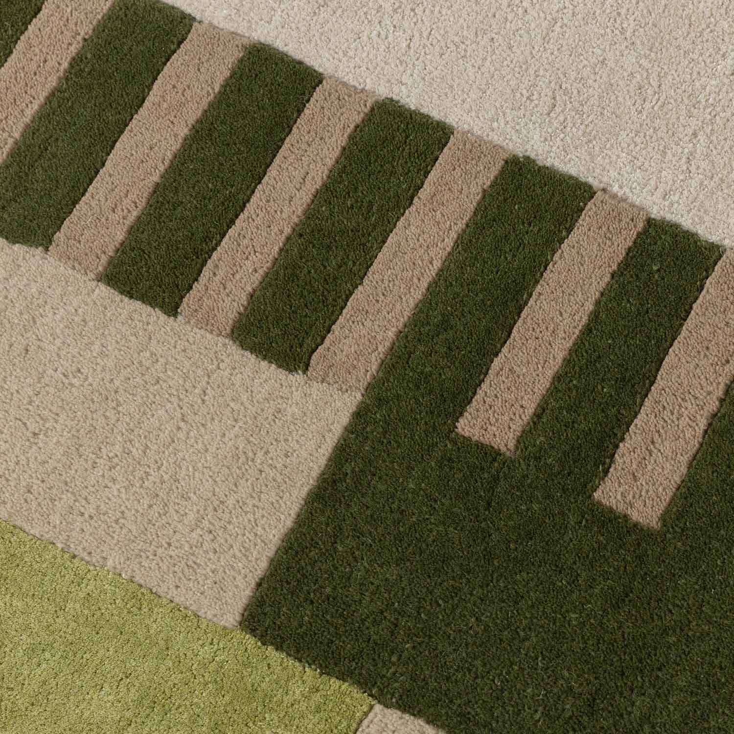 Parak Hand Tufted Woollen And Viscose Rug