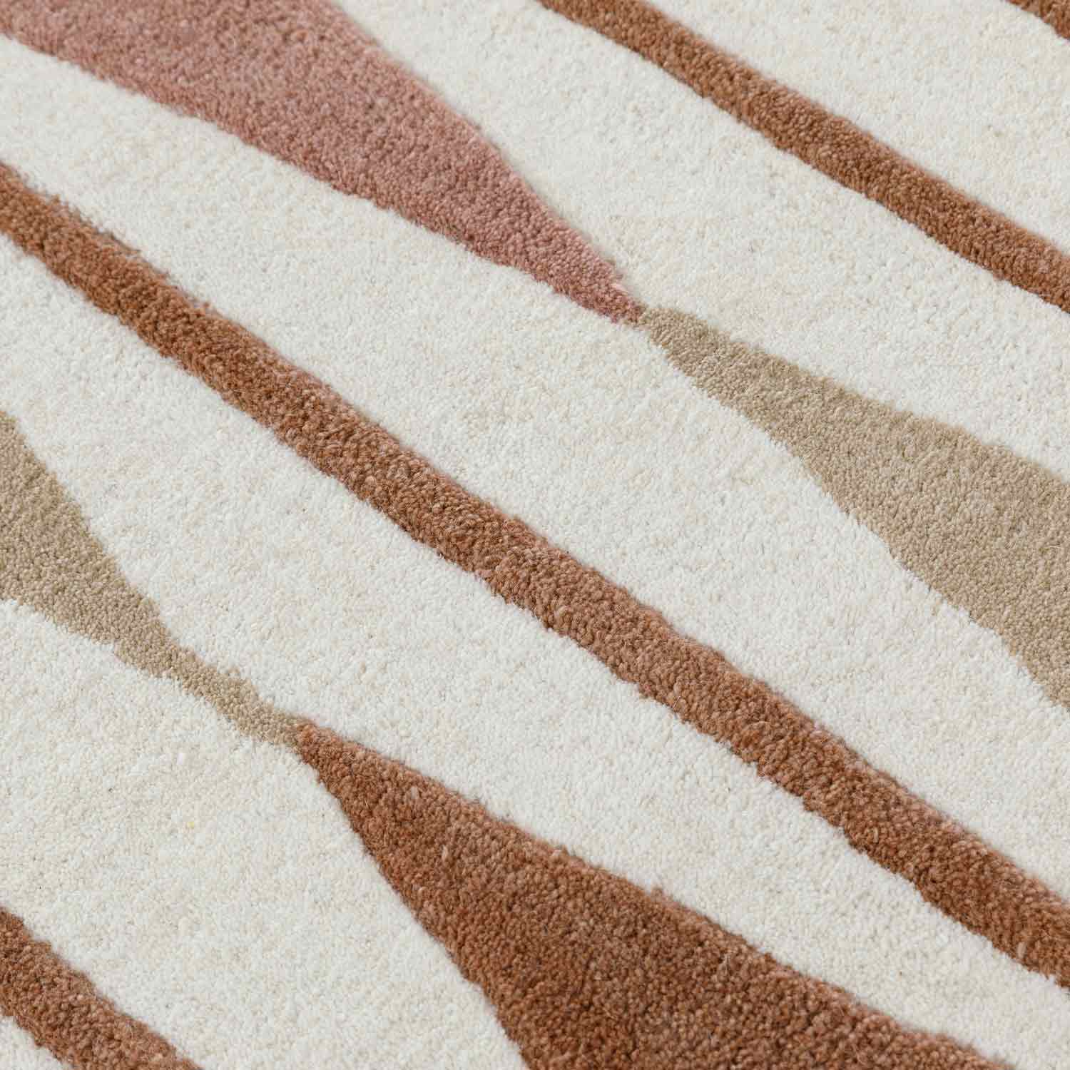 Shaeen Hand Tufted Woollen Rug