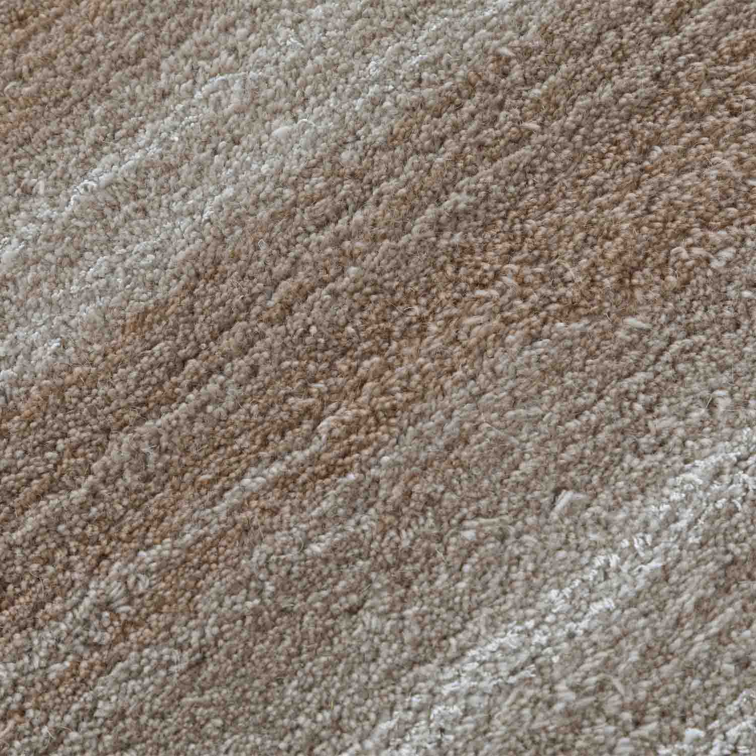 Maibe  Hand Tufted Woollen And Viscose Rug