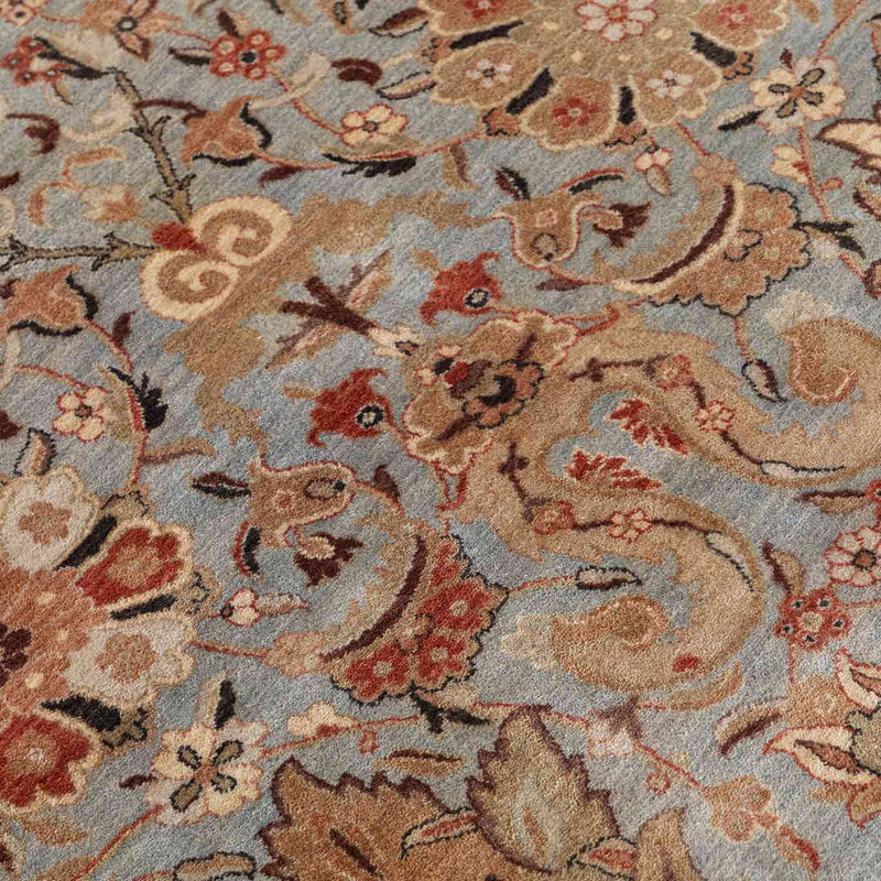 Vase-B Hand Knotted Woollen Rug
