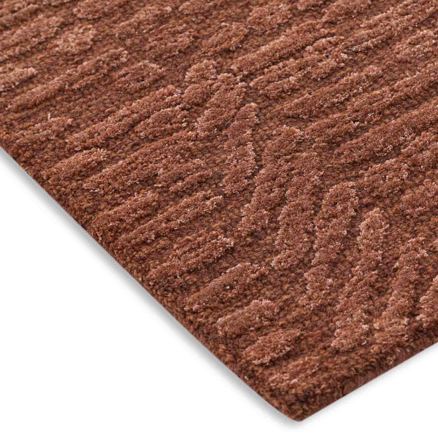 Baahir Hand Tufted Woollen And Viscose Rug