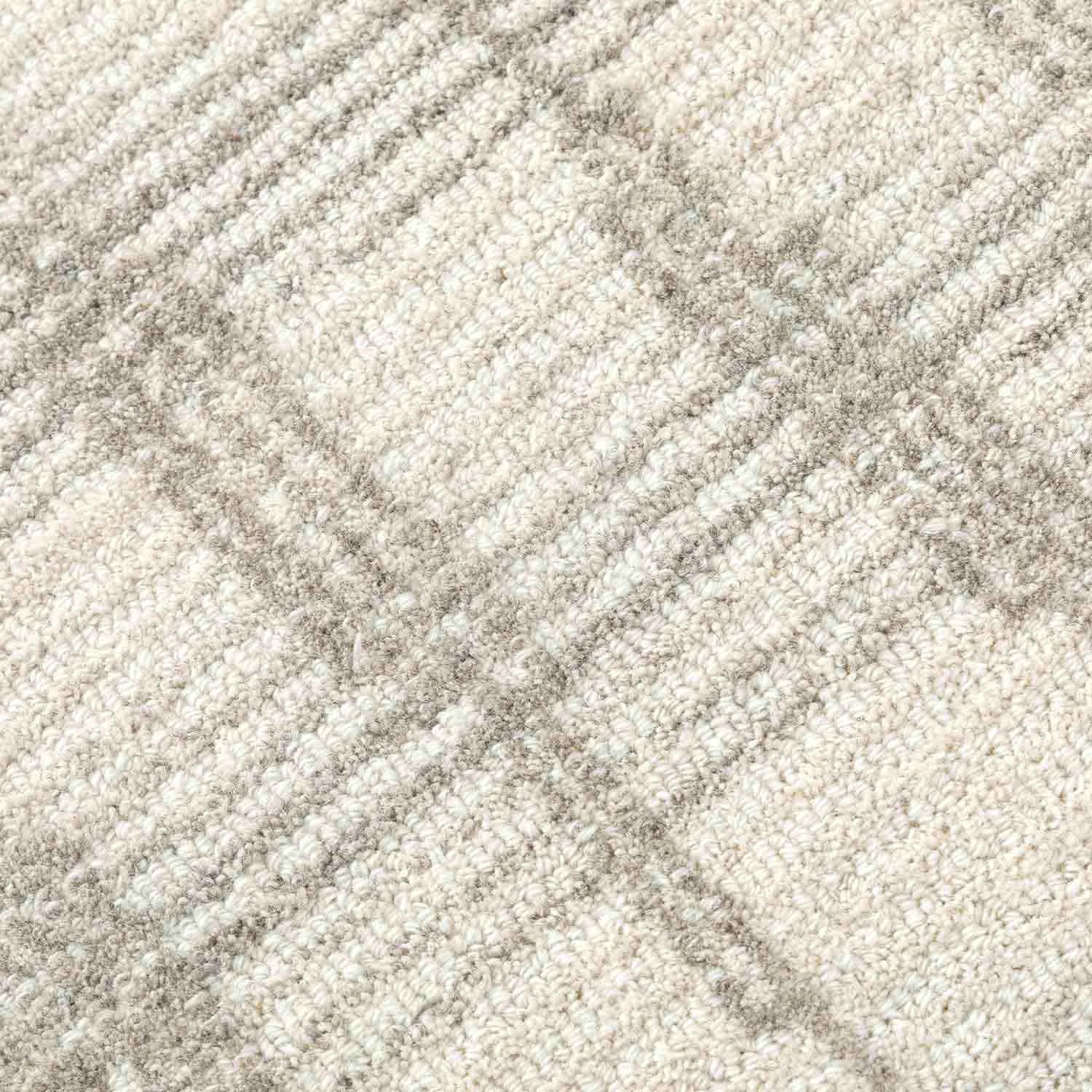 Tik-Tak-Toe Hand Tufted Woollen Rug