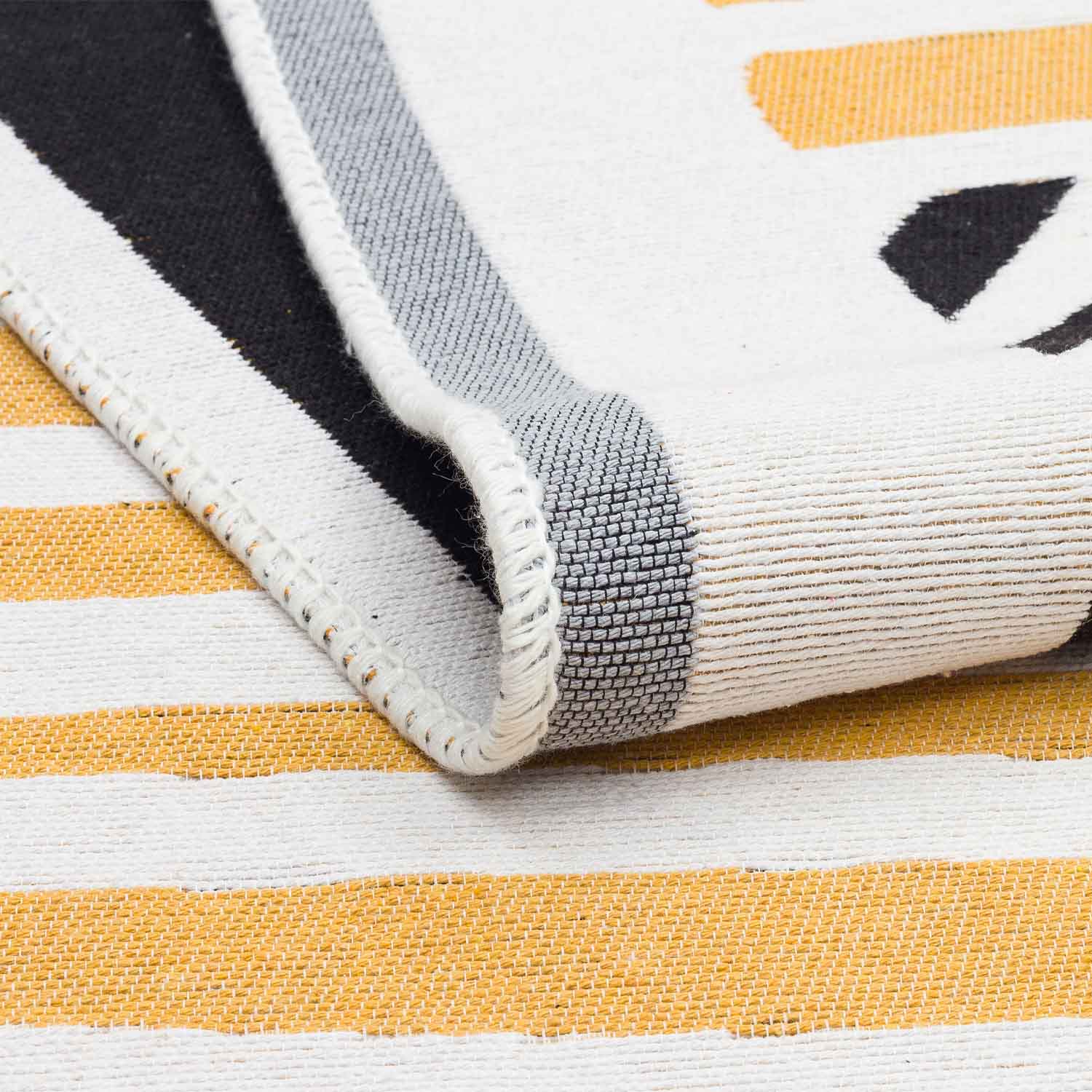 Metric Recycled Cotton Reversible Kilim