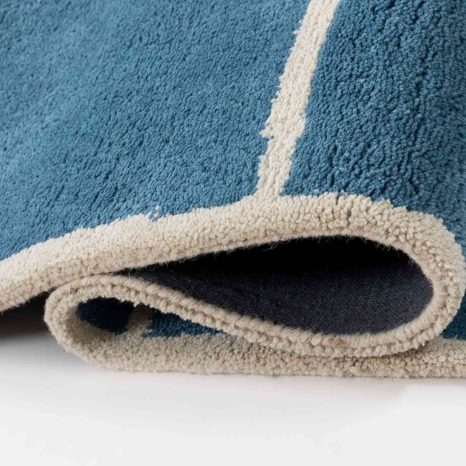Poolside Hand Tufted Woollen Rug