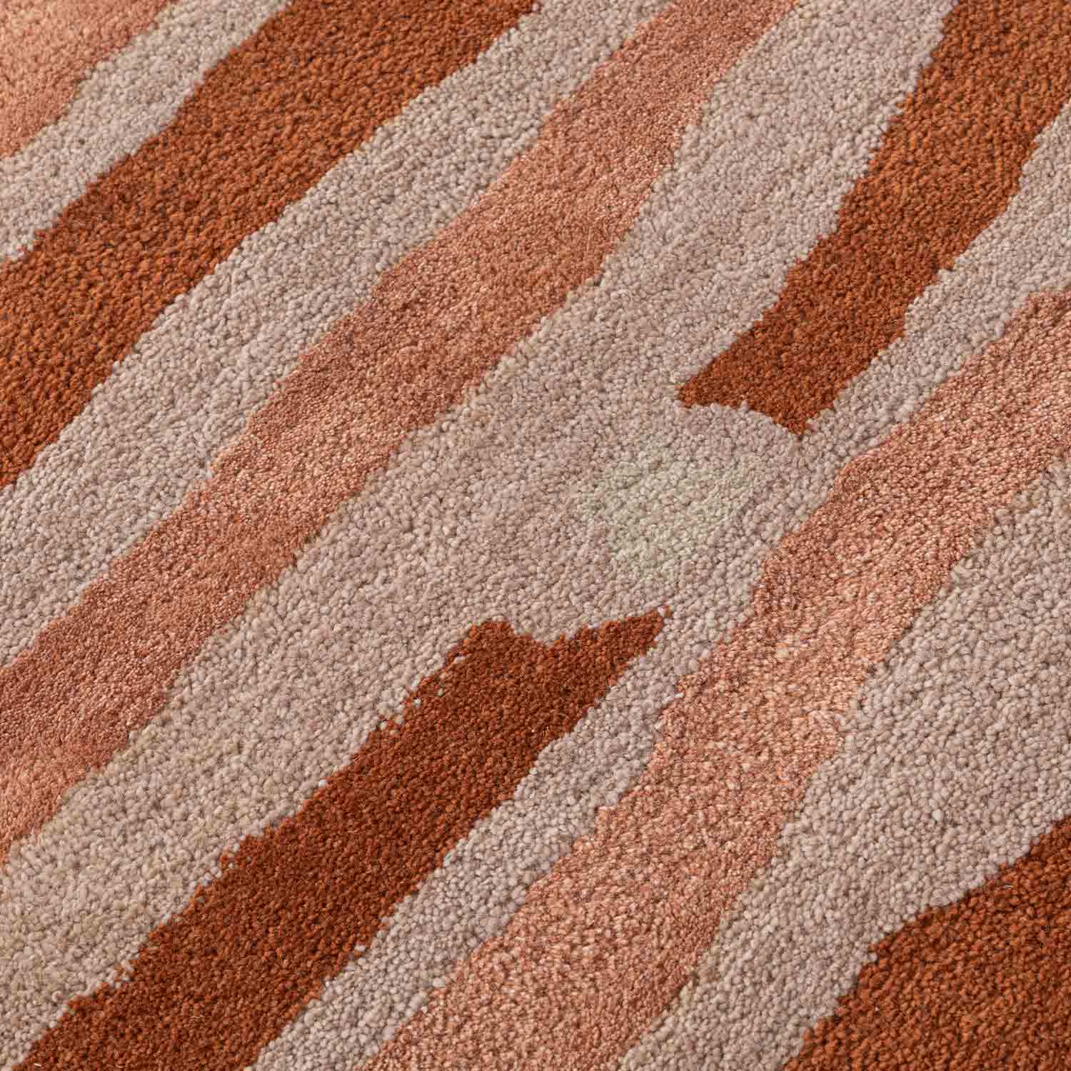 Amui Hand Tufted Woollen Rug