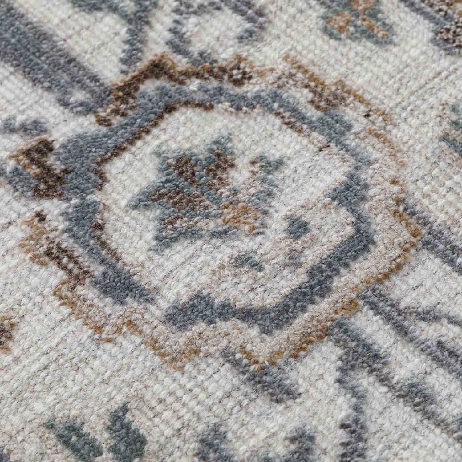Arvi Hand Knotted Woollen Rug