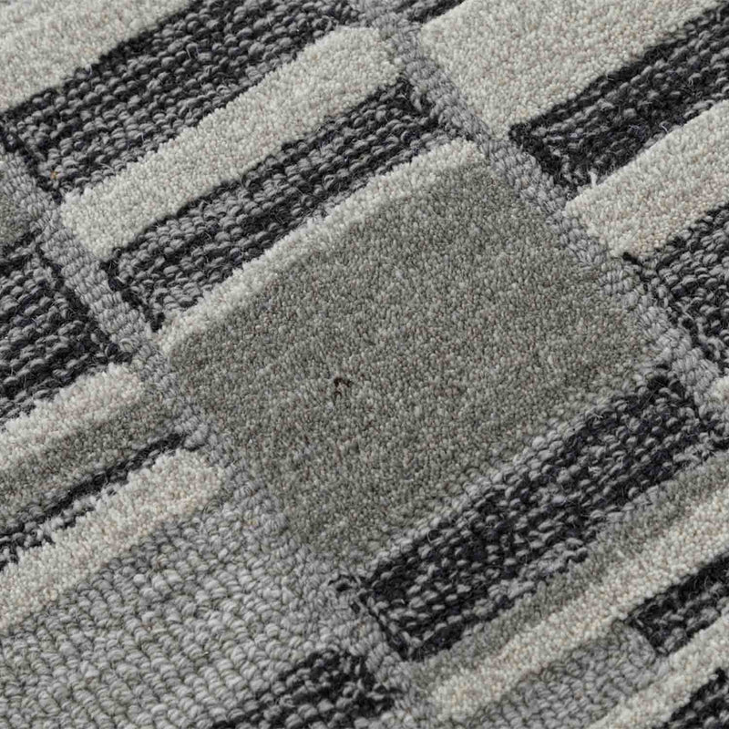 Khalfani  Hand Tufted Woollen And Cotton Rug