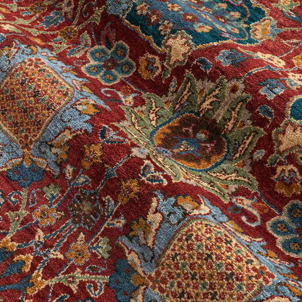 Guldasta Hand Knotted  Woollen Rug