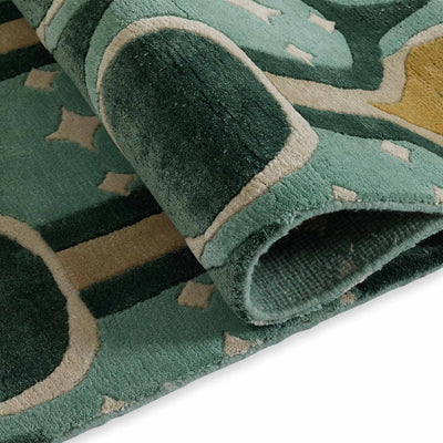Gyantse Hand Knotted Woollen And Viscose Rug