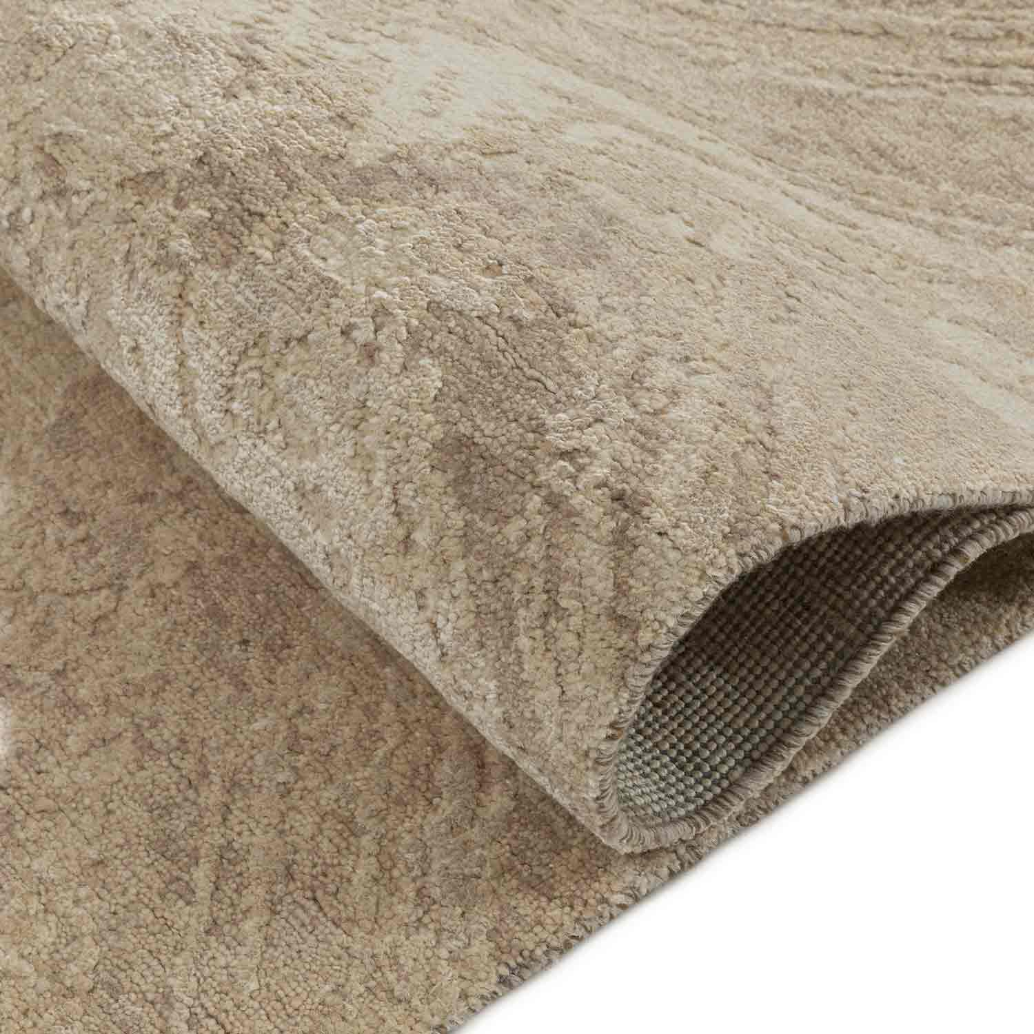 Mira Hand Knotted Woollen And Bamboo Silk Rug