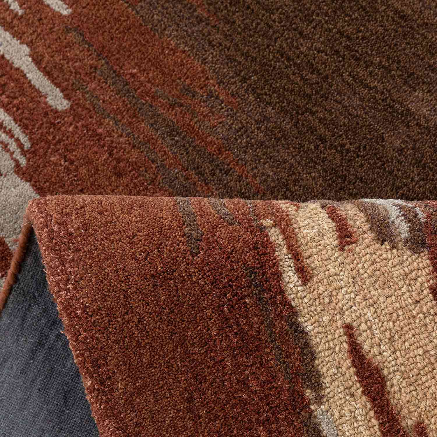 The Earth Hand Tufted Woollen And  Viscose Rug