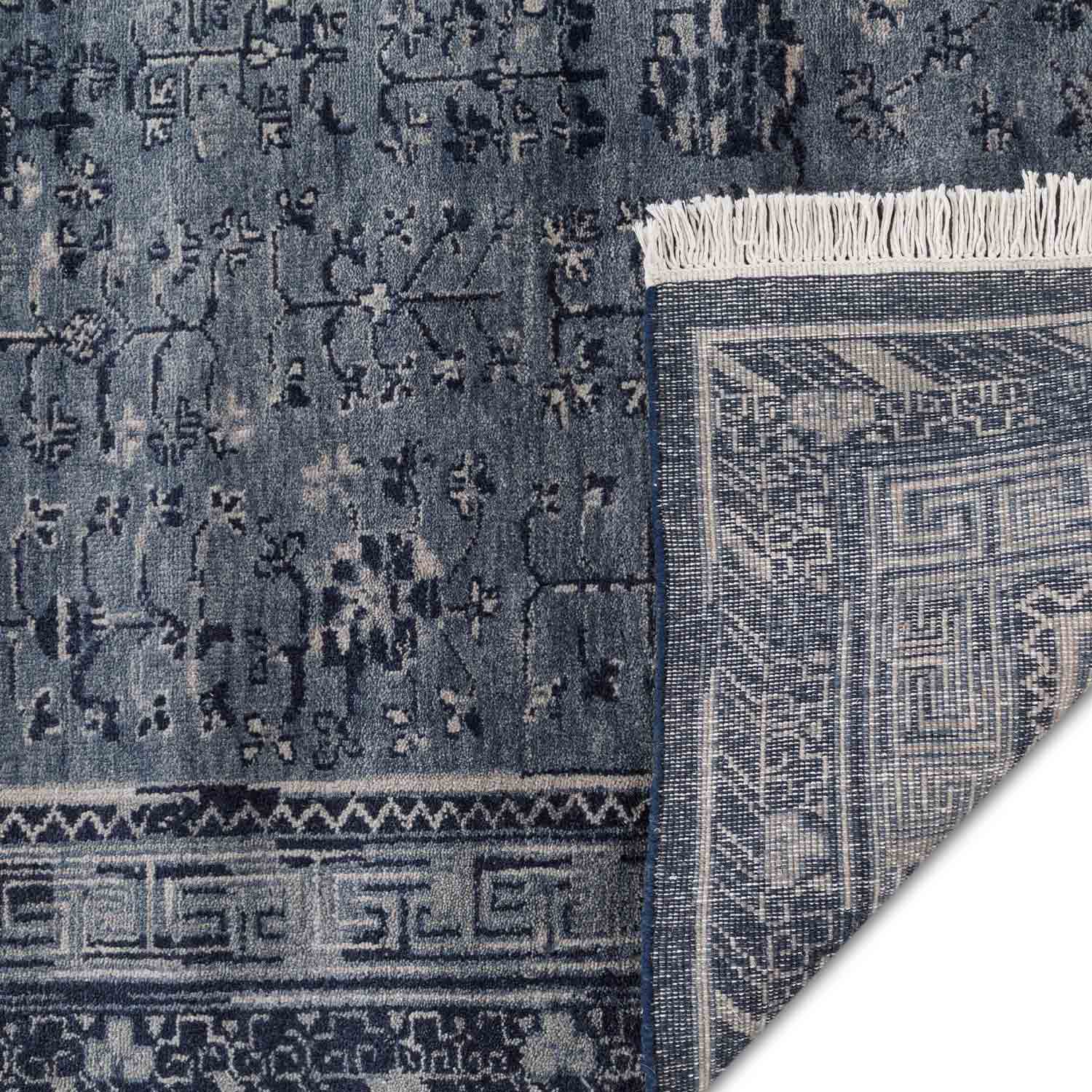 Neel Hand Knotted Woollen Rug
