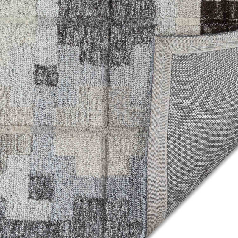 Heck Handtufted Woollen Rug By Mariella Ienna