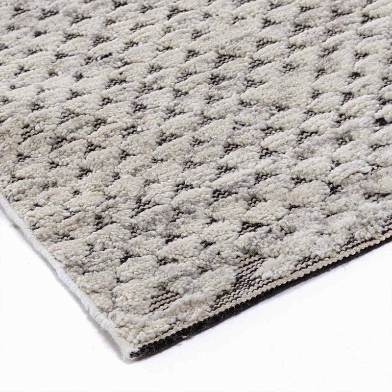 Petrichor Hand Knotted Woollen Rug