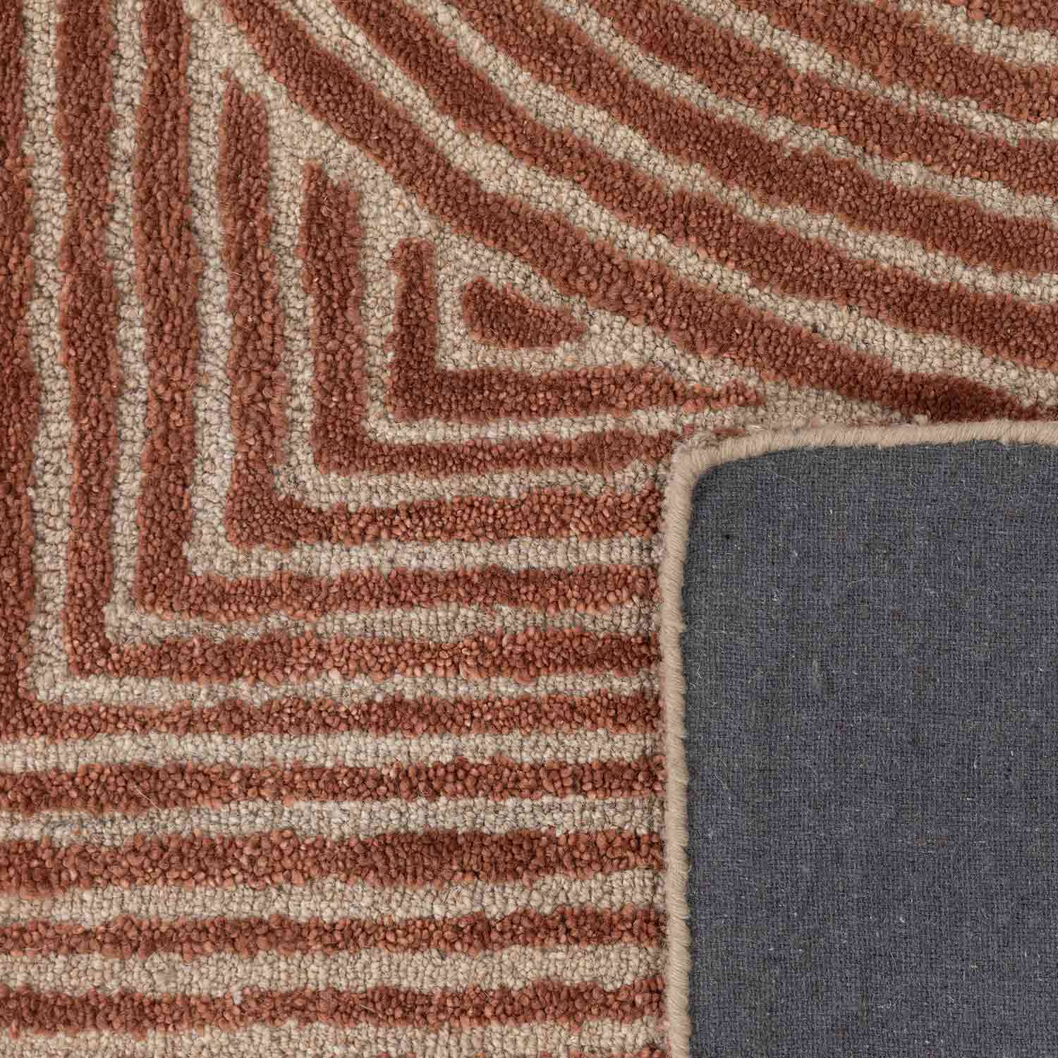 Motus Hand Tufted Wool And Viscose Rug