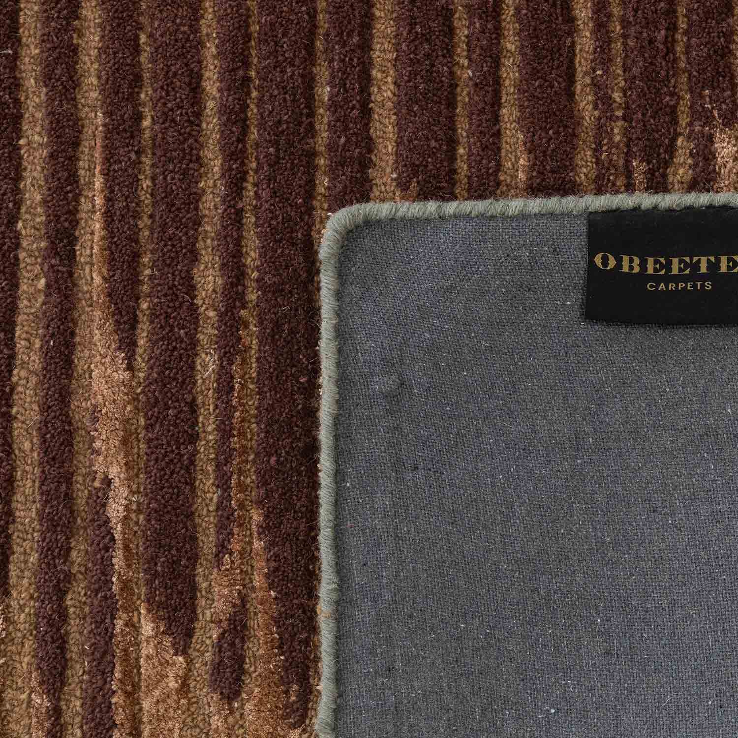 Nyrae Hand Tufted Woollen And Viscose Rug