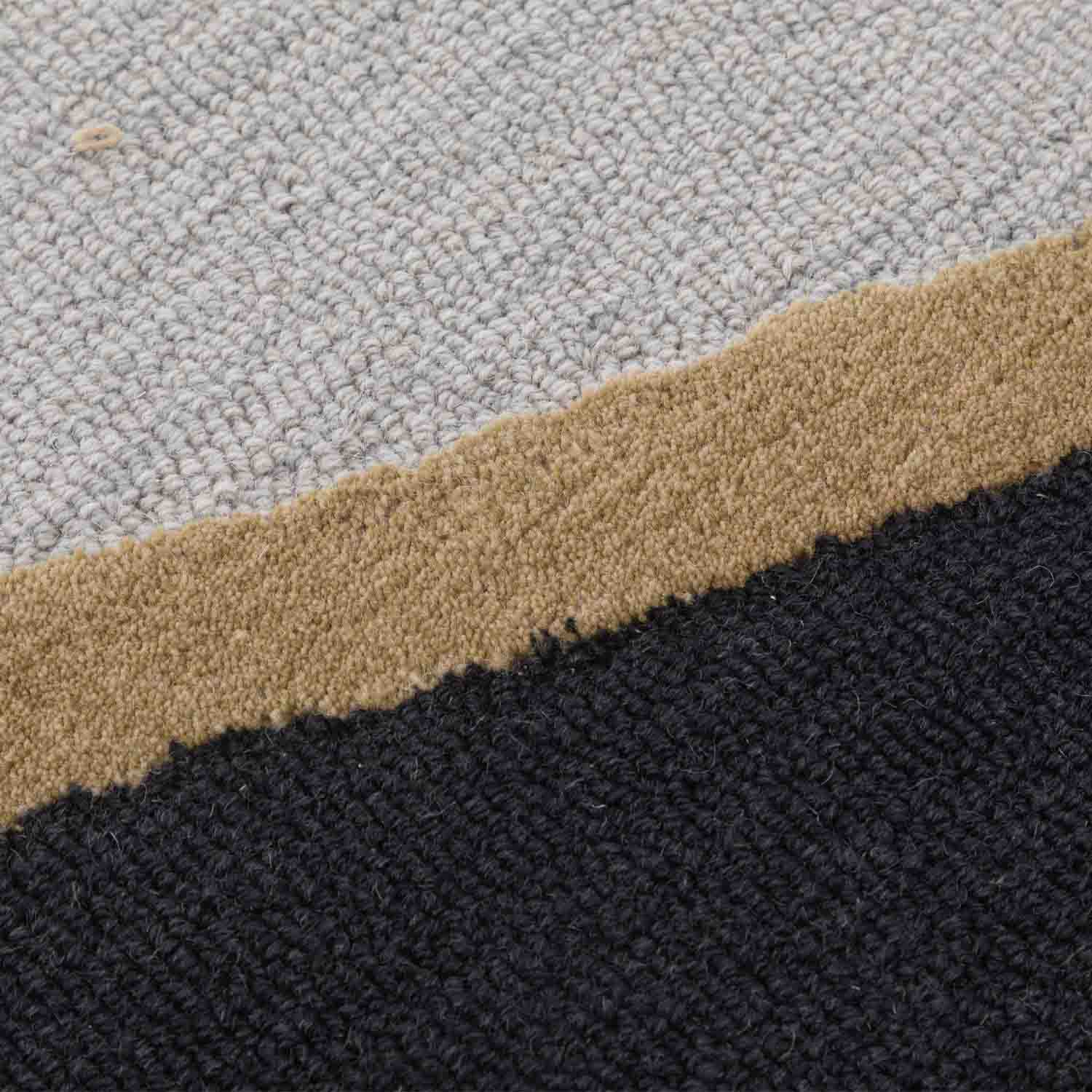 Moise Hand Tufted Woollen Rug