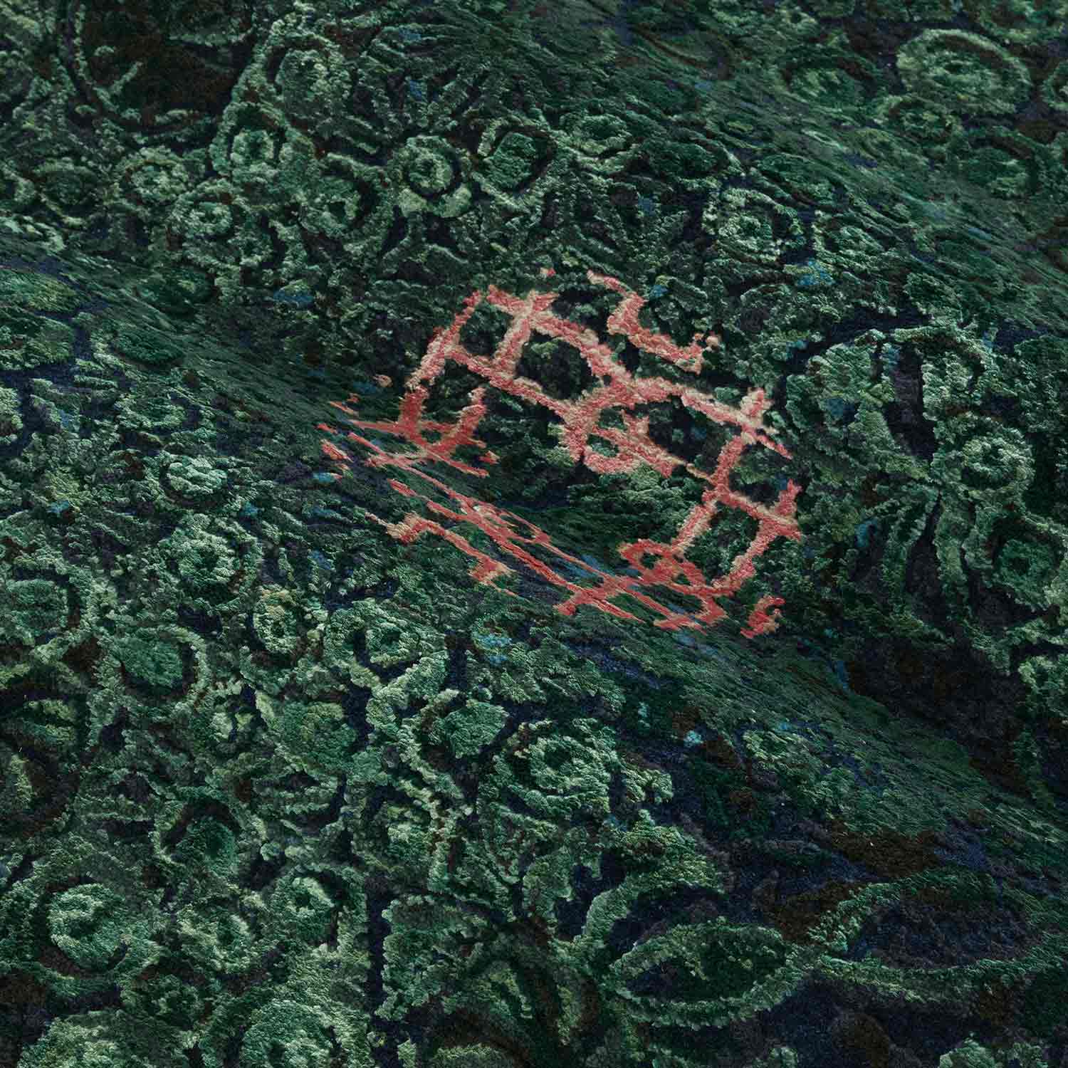 Ornamental Emerald Hand Knotted Woollen And Viscose Rug