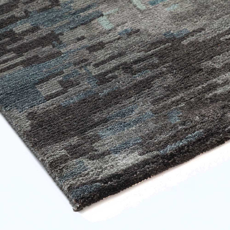 Cryto Rug Hand Knotted Woollen Rug