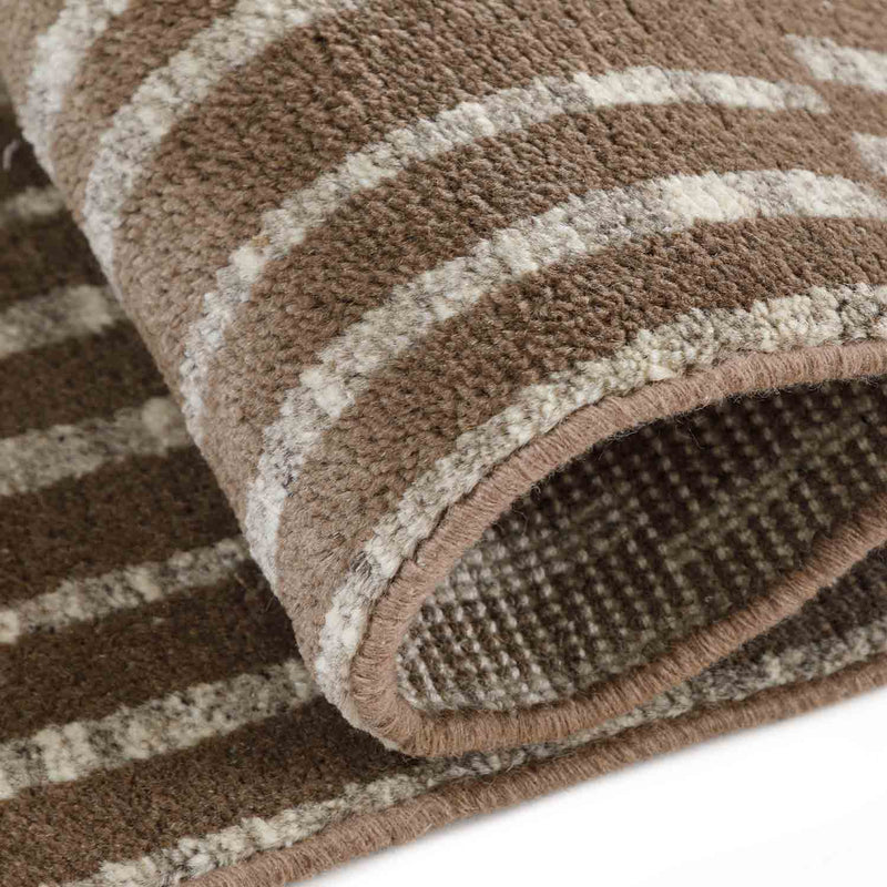 Ahmad Hand Knotted Woollen Rug