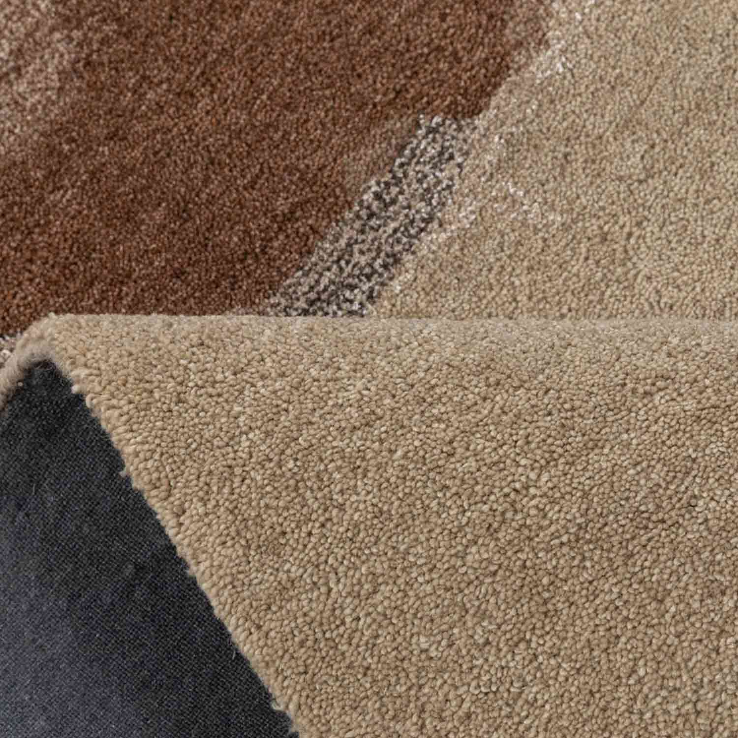 The Highland Hand Tuftedwoollen And  Viscose Rug