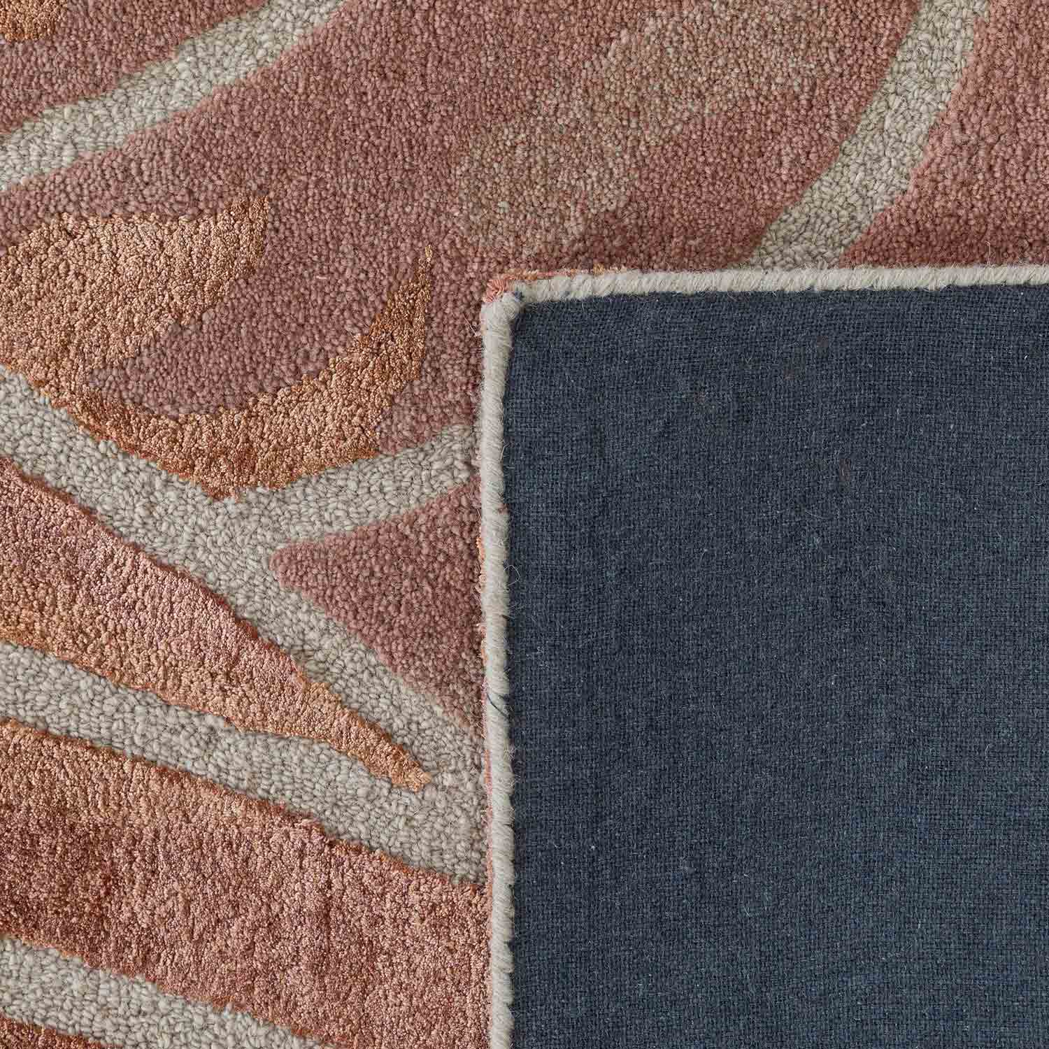 Strato Hand Tufted Woollen And Viscose Rug