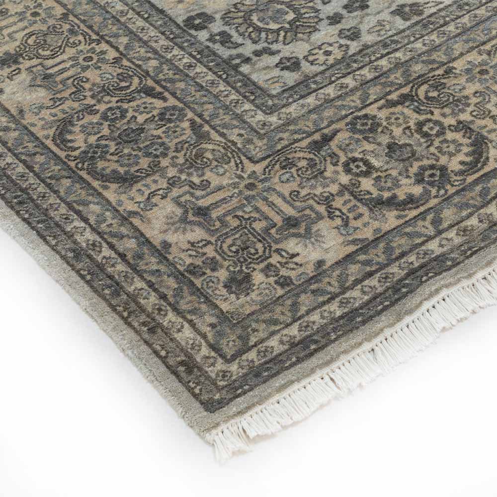 Wini Hand Knotted Woollen And Silk Rug