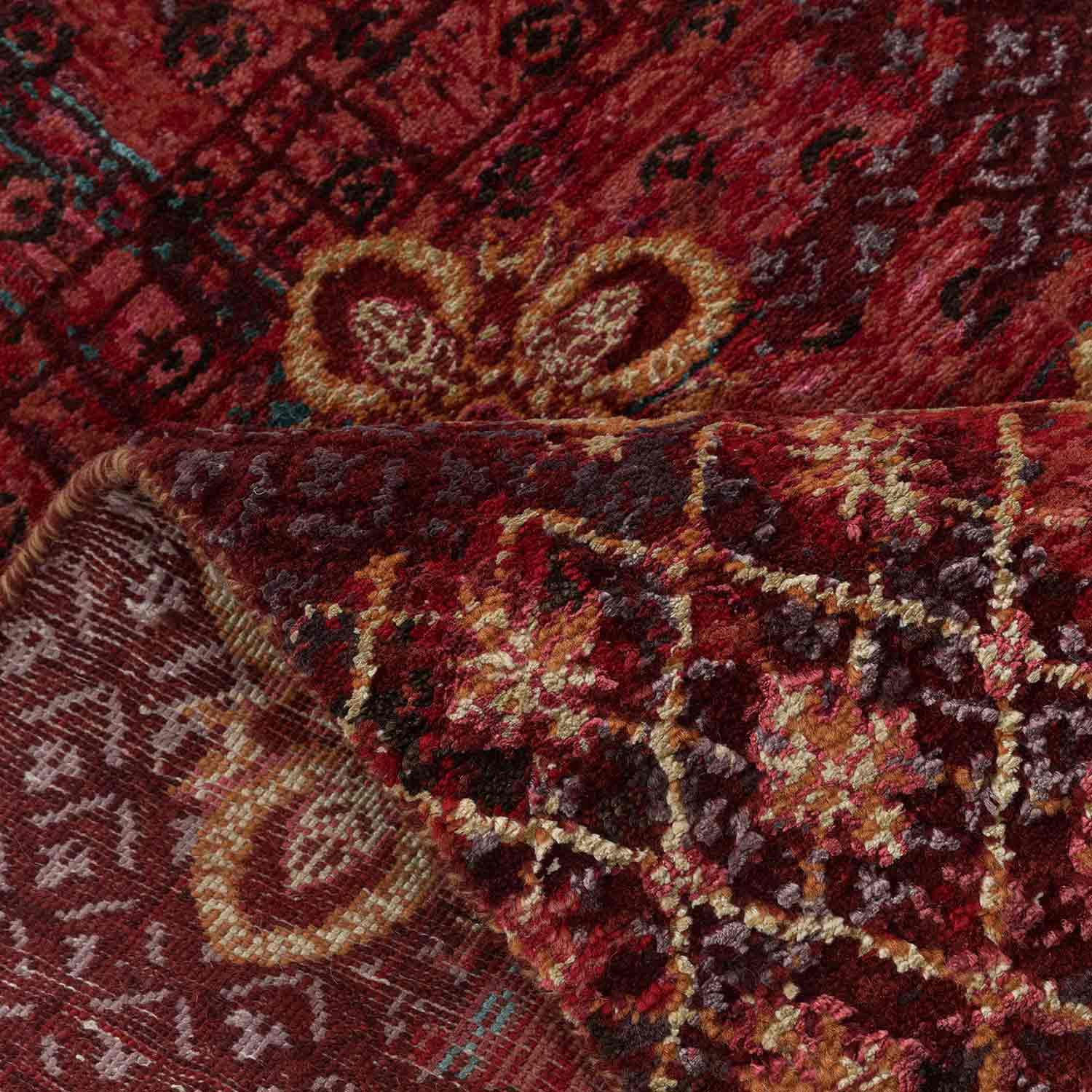Ruby Lattice Hand Knotted Woollen And Viscose Runner Rug