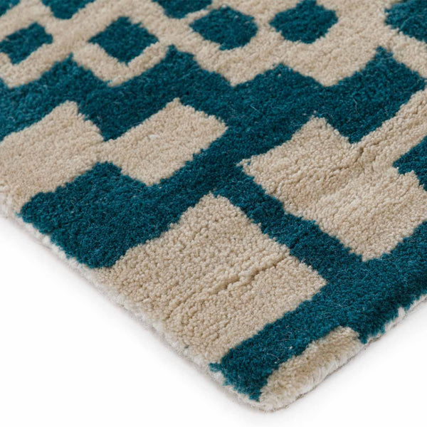 Bush Hand Tufted Woollen And Polyester Rug